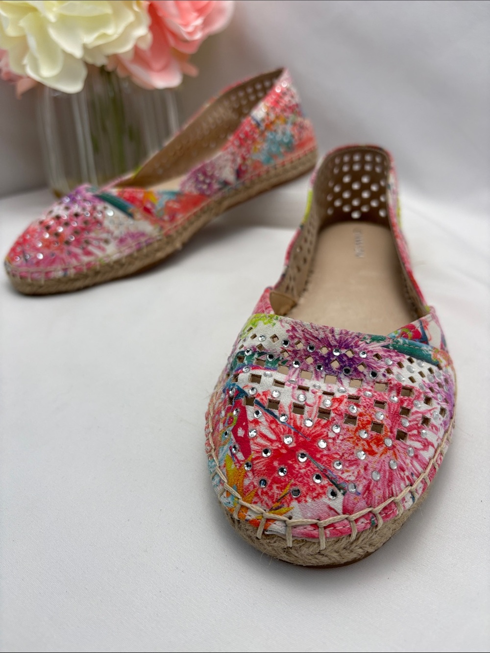 Gianni Bini Multicolor Floral‎ Rhinestone Espadrille Flats Women’s 8 #347